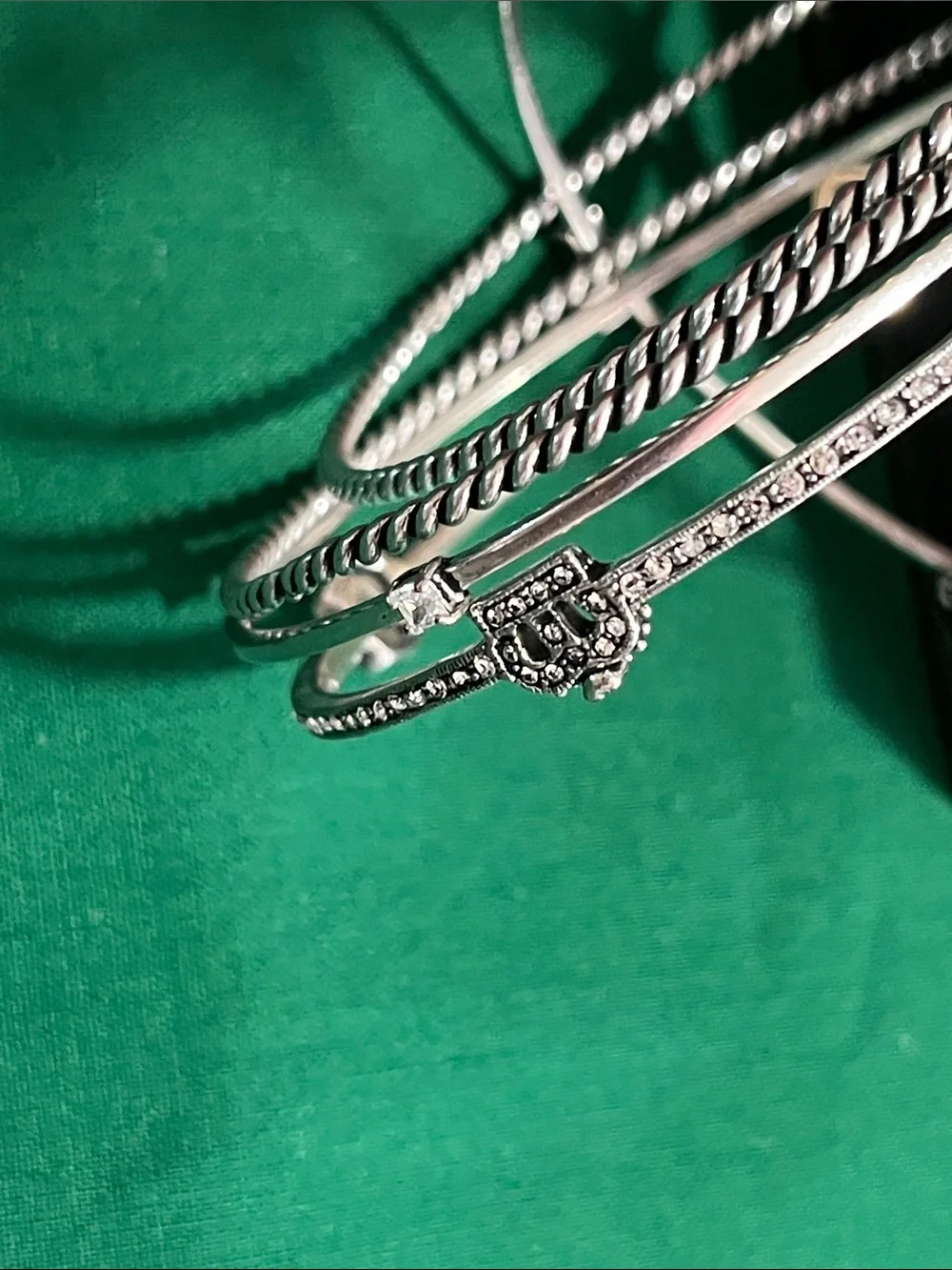 Juicy Couture Silver Tone Stacked Bangle Bracelet Set of 5.